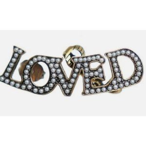 Authentic Gucci LOVED ear cuff with enameled pearls